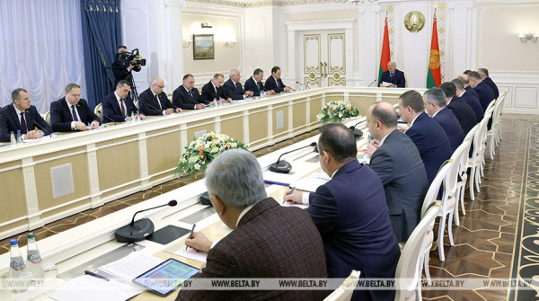 Lukashenko discusses performance of Belarusian National Biotechnology Corporation